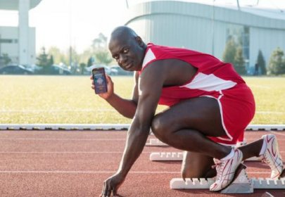 SportsBet Commercial Featuring Ben Johnson Parodying Steroid Use in Sports is Banned in Australia