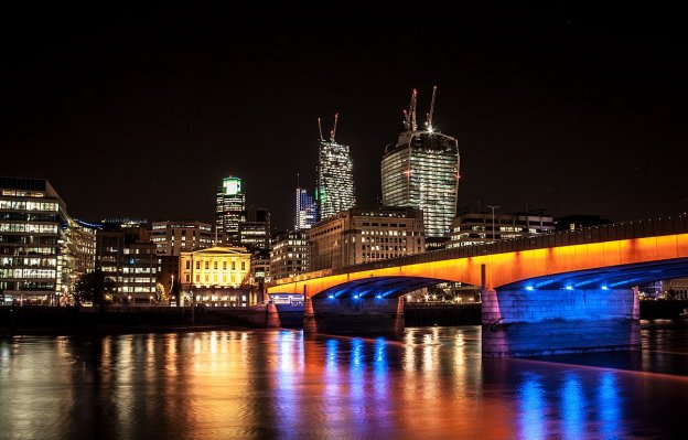 London Bridge PHOTO